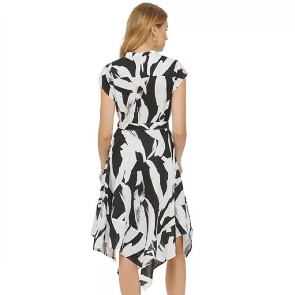 DNKY Linen cap sleeve asymmetrical tie dresssz 12 - Picture 4 of 11